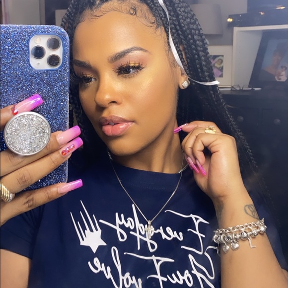 Meet your Posher, Laurèn Mari - Picture 7 of 14